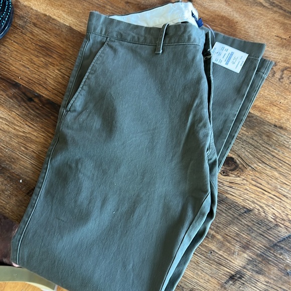 J Crew Flex Slim Khaki Pants. NEW - Picture 5 of 7